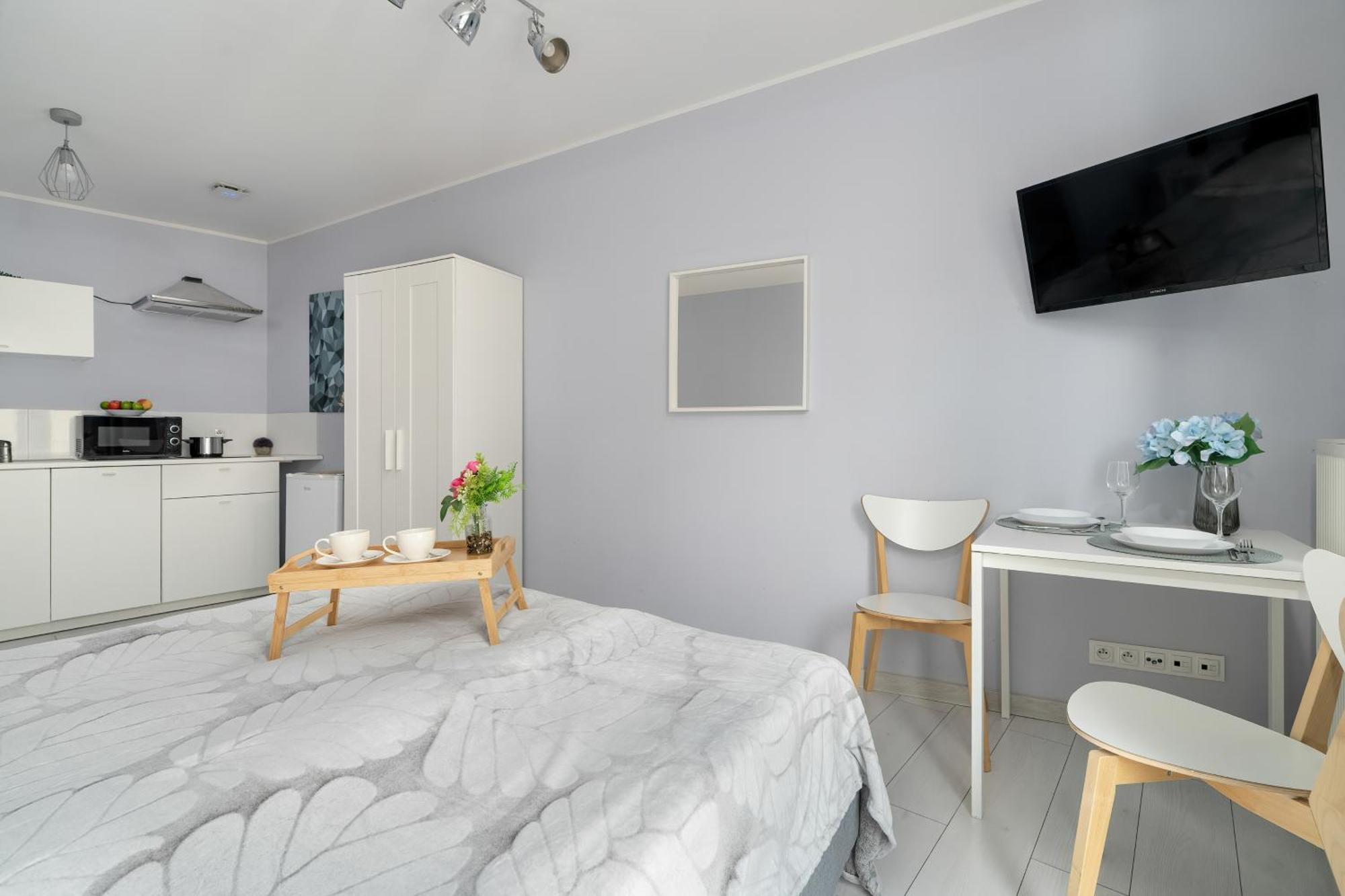 Stylowe I Eleganckie Studia Very Berry W Poznaniu By Renters *