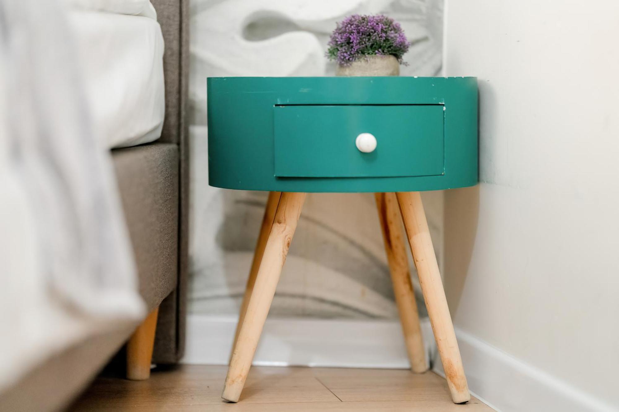 Stylowe I Eleganckie Studia Very Berry W Poznaniu By Renters Apartment *